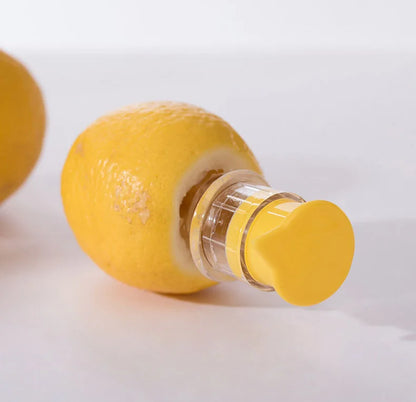 Exprimidor de Limón Portátil Manual – Plástico Reutilizable con Filtro Integrado para Hogar y Viajes